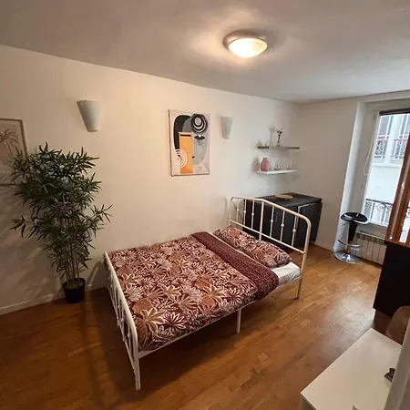 Apartment Studio-centre De Paris
